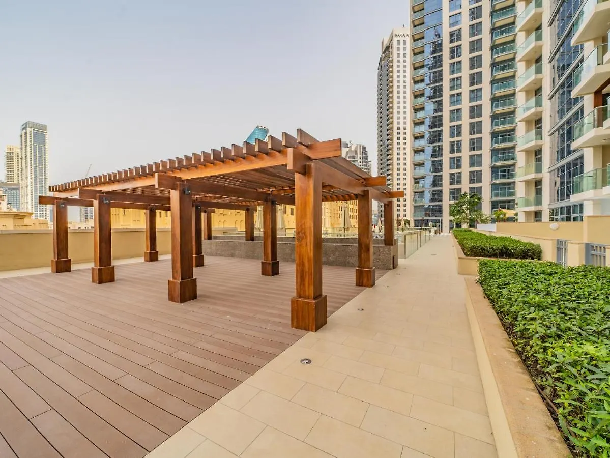 Charming Tropical Apartment Minutes To Dubai Mall United Arab Emirates